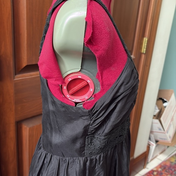 Velvet Brand Silk dress lingerie slip lined/silk black/black lace low V-neck - Picture 7 of 15